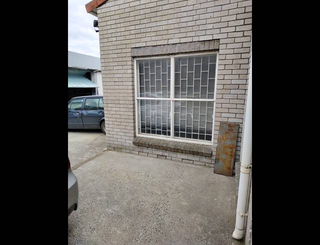 200M² WAREHOUSE TO LET IN WETTON